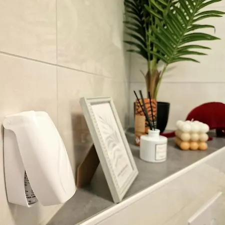 Light Jungle - Innenstadt Fuer 7 Grill Balkon Netflix Waschtrockner *