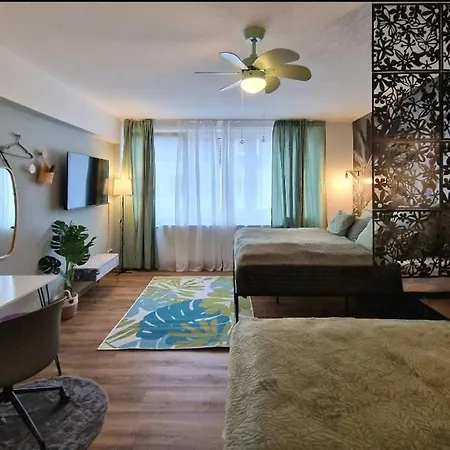 Light Jungle - Innenstadt Fuer 7 Grill Balkon Netflix Waschtrockner Lägenhet