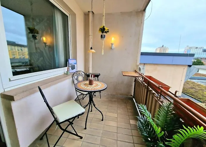 Apartamento Light Jungle - Innenstadt Für 7 Grill Balkon Netflix Waschtrockner Gießen