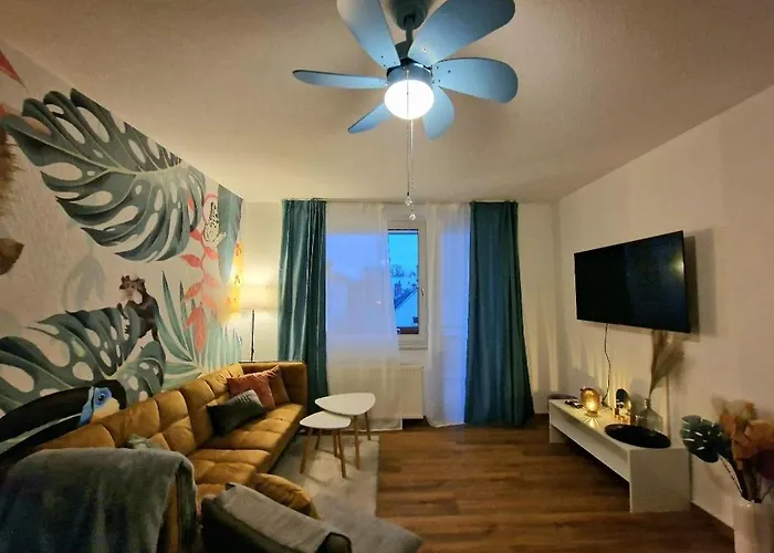 Light Jungle - Innenstadt Für 7 Grill Balkon Netflix Waschtrockner Apartamento