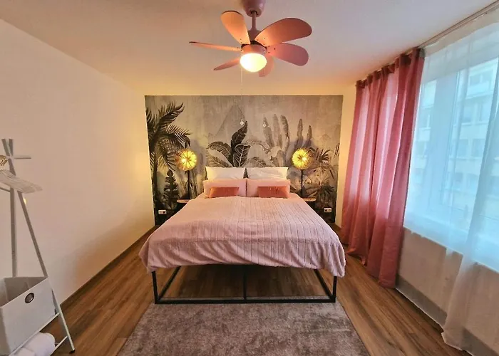 Apartamento Light Jungle - Innenstadt Für 7 Grill Balkon Netflix Waschtrockner